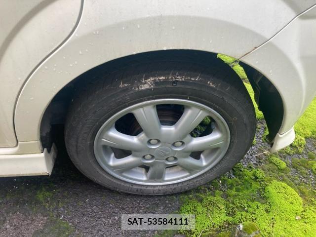 Daihatsu MOVE 2006-04 7358840-11