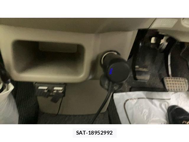 Daihatsu MOVE 2012-06 7358853-18
