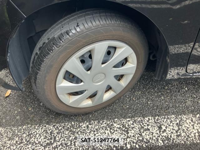 Daihatsu MOVE 2013-08 7358843-5