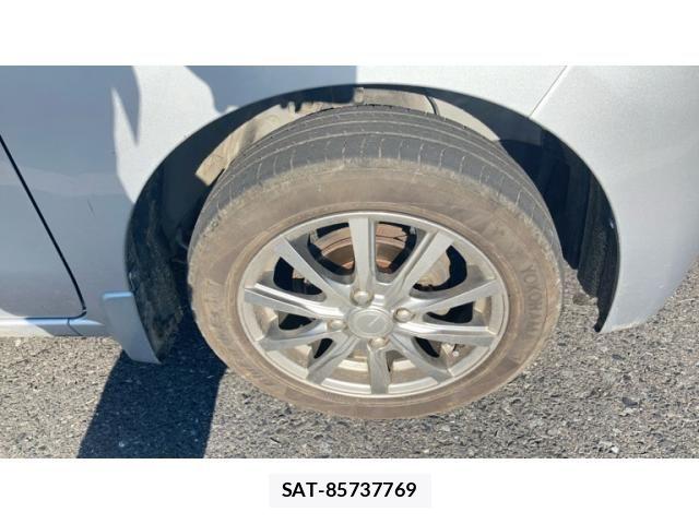 Daihatsu MOVE 2011-06 7358845-9
