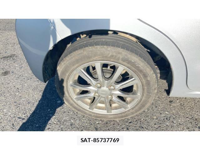 Daihatsu MOVE 2011-06 7358845-8