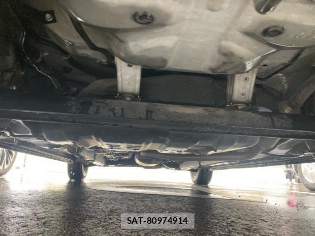 Daihatsu MOVE 2013-04 7358844-5