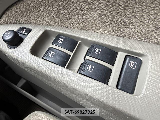 Daihatsu MOVE 2011-06 7392954-12