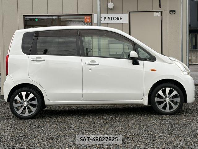 Daihatsu MOVE 2011-06 7392954-4