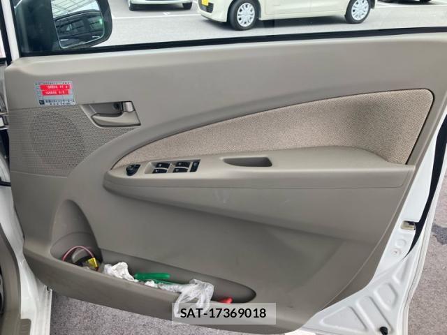 Daihatsu MOVE 2011-08 7392962-10