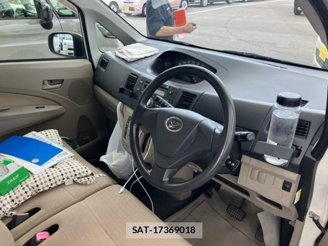 Daihatsu MOVE 2011-08 7392962-11