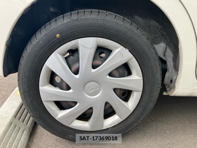 Daihatsu MOVE 2011-08 7392962-3