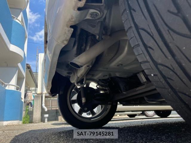 Daihatsu MOVE 2013-05 7392963-9