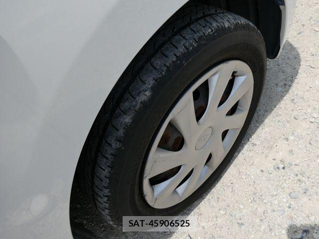 Daihatsu MOVE 2011-04 7455974-17