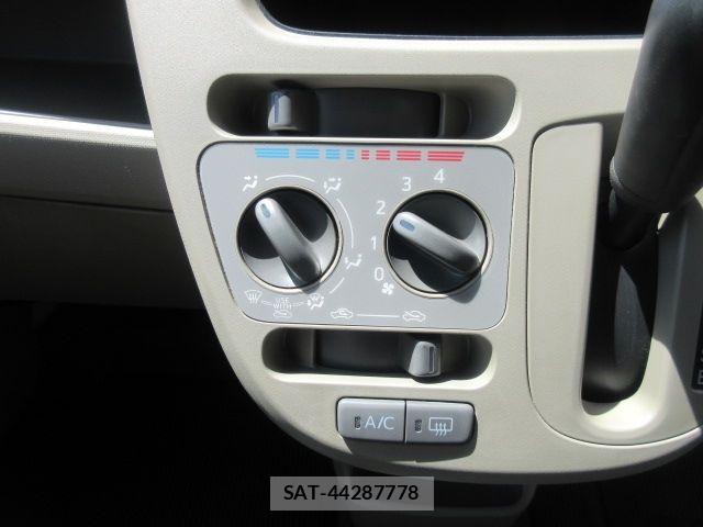 Daihatsu MOVE 2013-03 7455971-13