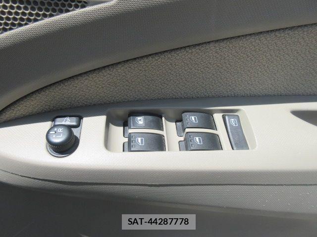 Daihatsu MOVE 2013-03 7455971-16