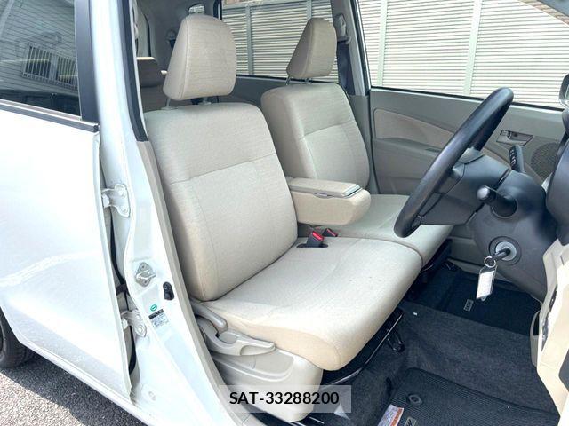 Daihatsu MOVE 2014-01 7562460-7