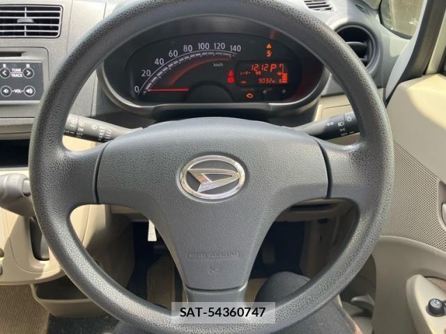 Daihatsu MOVE 2013-08 7618298-17
