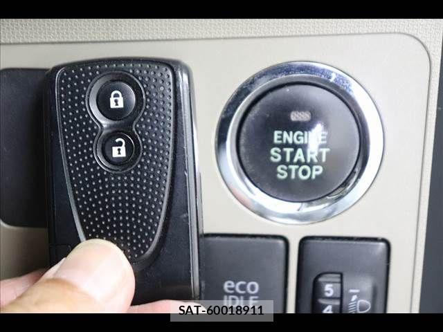 Daihatsu MOVE 2014-09 7618299-3
