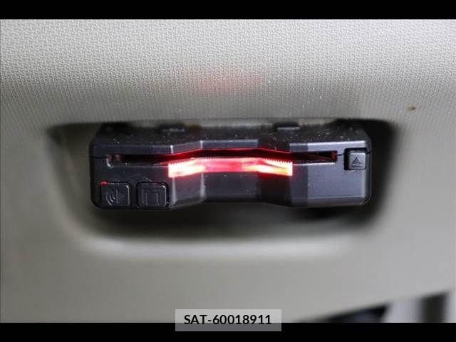 Daihatsu MOVE 2014-09 7618299-4