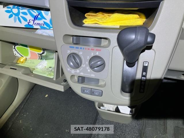 Daihatsu MOVE 2014-11 7618303-15