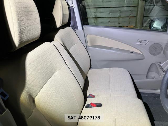 Daihatsu MOVE 2014-11 7618303-8