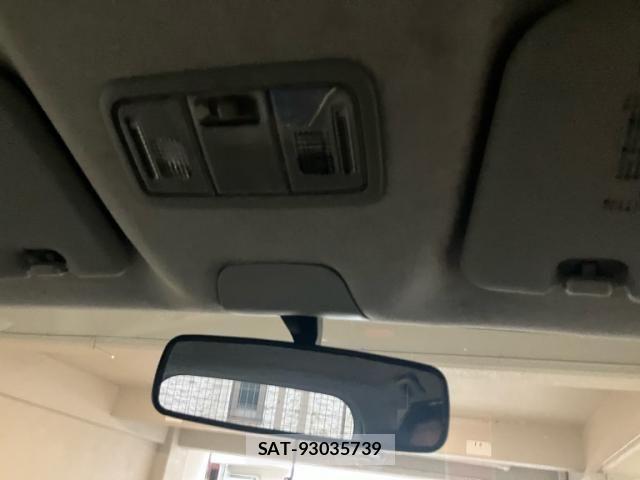 Daihatsu MOVE 2013-06 7618301-13