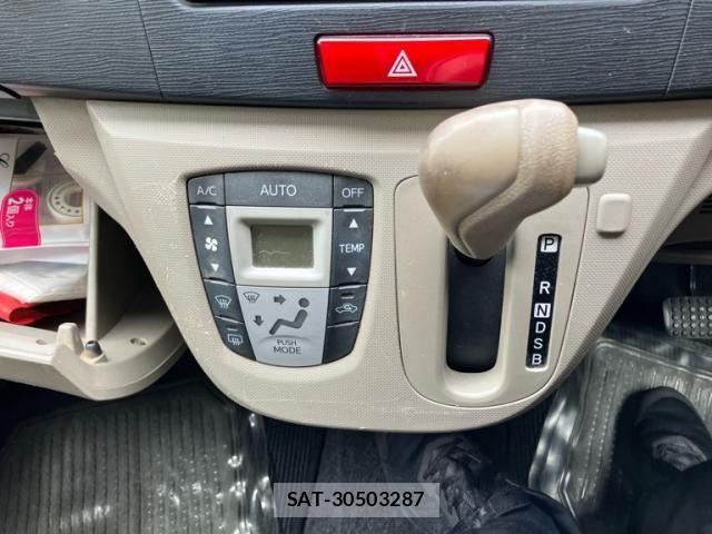 Daihatsu MOVE 2012-04 7618304-15