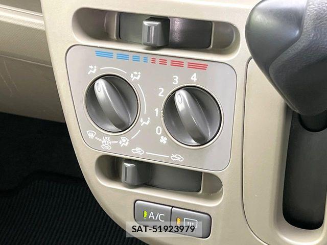 Daihatsu MOVE 2013-09 7618297-3
