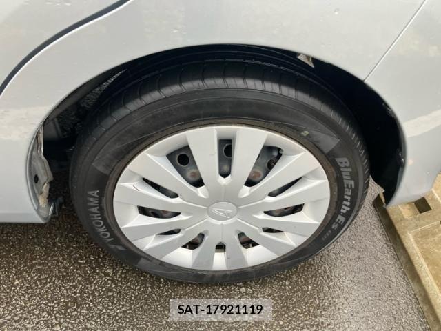 Daihatsu MOVE 2016-01 7725979-6