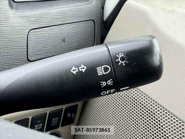 Daihatsu MOVE 2012-03 7725975-23