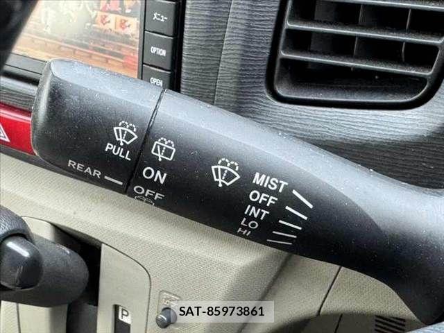 Daihatsu MOVE 2012-03 7725975-24