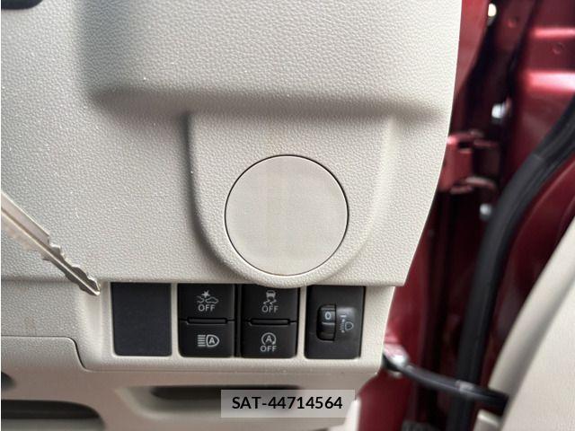 Daihatsu MOVE 2017-08 7877954-6