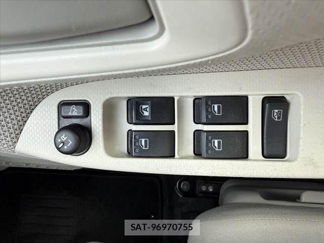 Daihatsu MOVE 2017-05 7877953-25