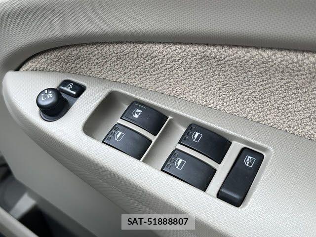 Daihatsu MOVE 2012-01 7903036-17