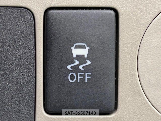 Daihatsu MOVE 2013-09 8036885-5