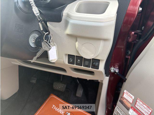 Daihatsu MOVE 2015-08 8074696-7