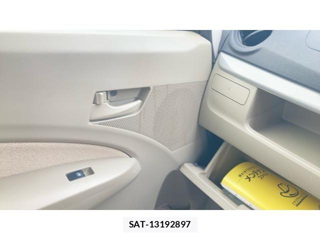 Daihatsu MOVE 2013-08 8074711-16