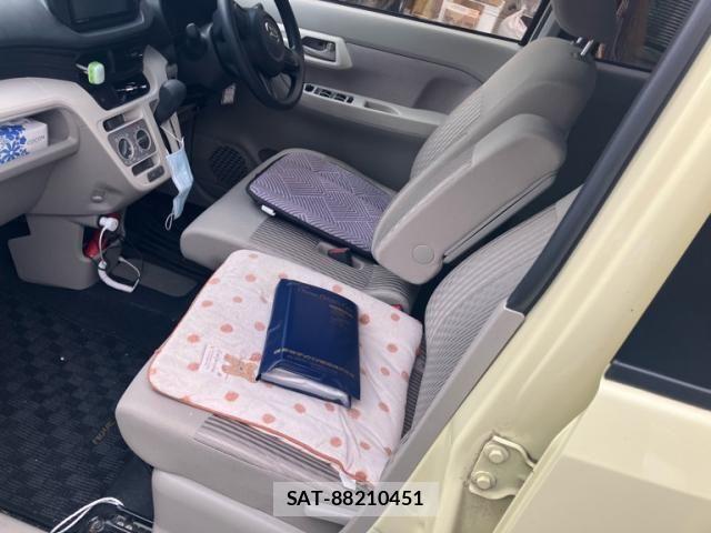 Daihatsu MOVE 2017-09 8074701-14