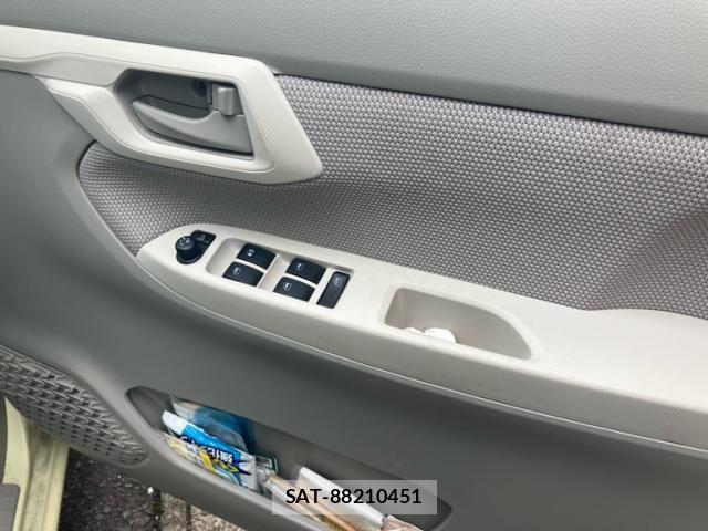 Daihatsu MOVE 2017-09 8074701-15