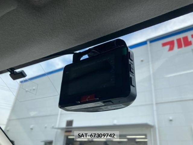 Daihatsu MOVE 2014-12 8074700-26