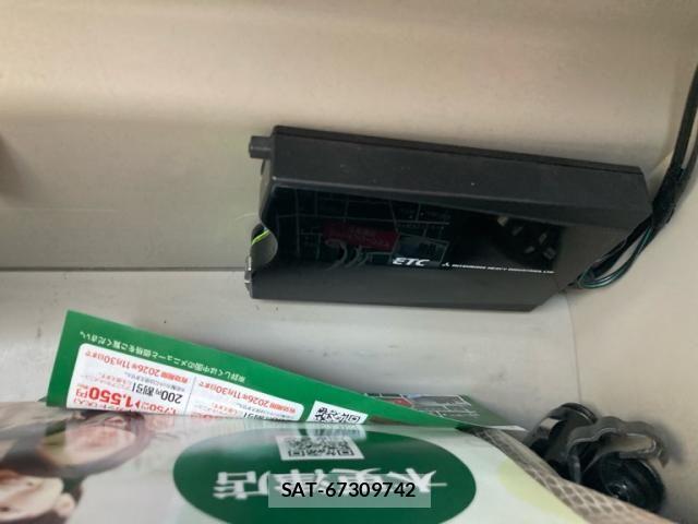 Daihatsu MOVE 2014-12 8074700-27