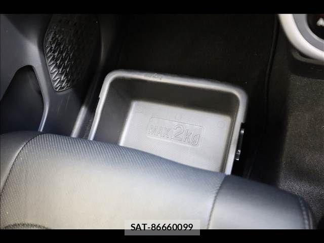 Daihatsu MOVE 2015-08 8100558-16