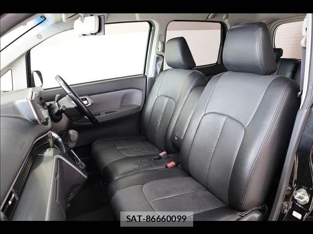 Daihatsu MOVE 2015-08 8100558-17