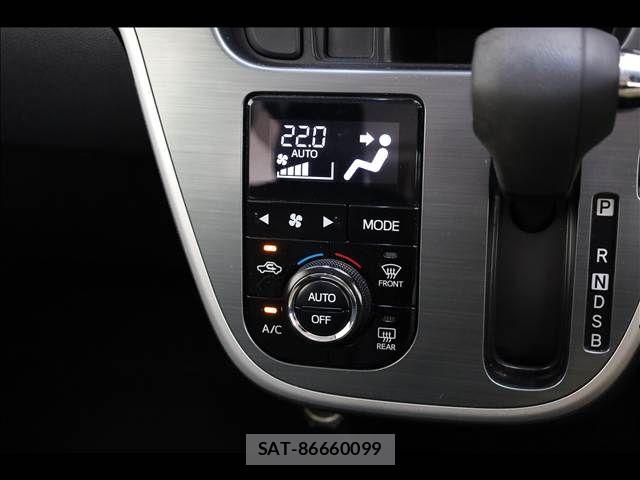 Daihatsu MOVE 2015-08 8100558-7
