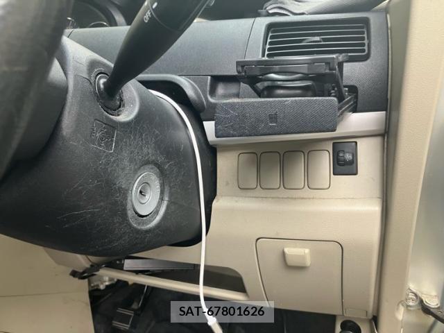 Daihatsu MOVE 2010-09 8100566-6