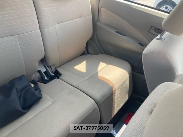 Daihatsu MOVE 2013-09 8100568-4