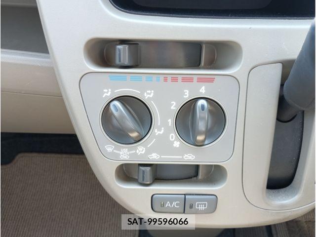 Daihatsu MOVE 2013-05 8100560-12