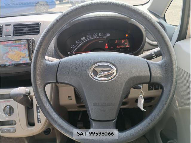 Daihatsu MOVE 2013-05 8100560-13