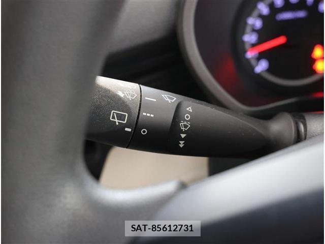 Daihatsu MOVE 2016-06 8100559-24