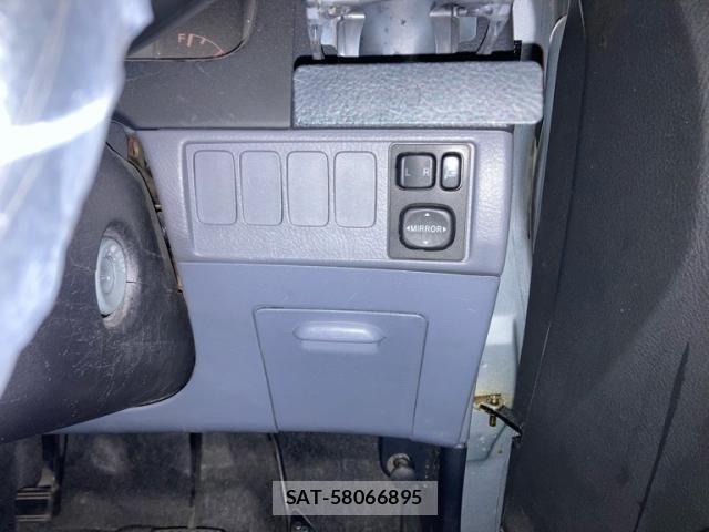 Daihatsu MOVE 2005-09 8131342-15