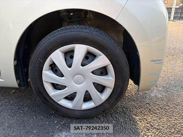 Daihatsu MOVE 2013-07 8158839-23