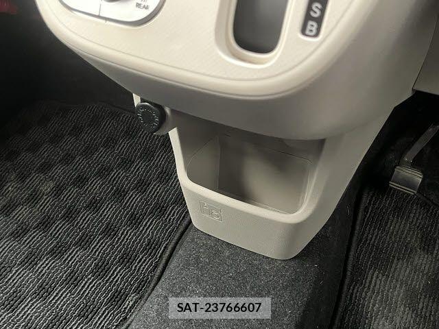 Daihatsu MOVE 2021-12 8208824-15