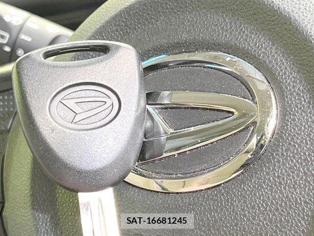 Daihatsu MOVE 2019-05 8208831-6