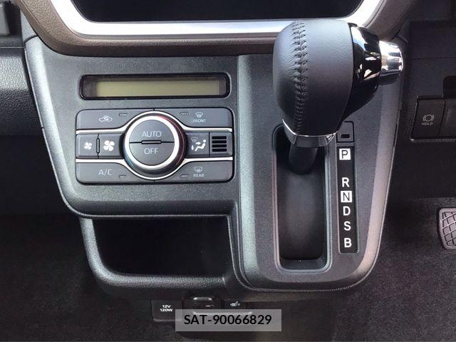 Daihatsu MOVE 2025-06 8208823-11